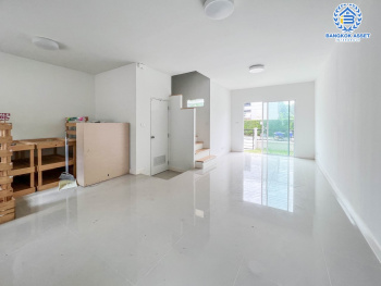 *****ทาวน์เฮ้าส์มือสองย่านนนทบุรี ม.แกรนด์พลีโน่ รัตนาธิเบศร์ หลังมุม บนเนื้อที่ 19 ตร.ว. ฟังก์ชัน 3 ห้องนอน 2 ห้องน้ำ 1 ที่จอดรถ ทำเลดี เชื่อมต่อถ.ติวานนท์, ถ.รัตนาธิเบศร์, ถ.นครอินทร์, ถ.ราชพฤกษ์ ใกล้รถไฟฟ้าสายสีม่วง "สถานีบางพลู" และจุดขึ้นทางด่วน "ศรีรัช-วงแหวน"